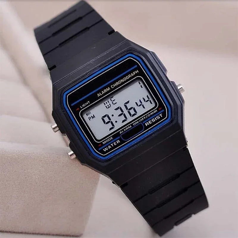 Sports-Casual Men's Square LED Watch - Digital Display Minimalist Wristwatch Ideal for Students & Daily Activities
